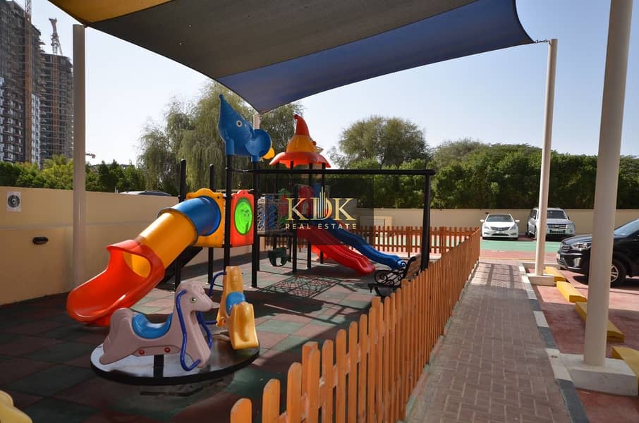 Spacious 1BR | Prime Location | Community View - Image 20