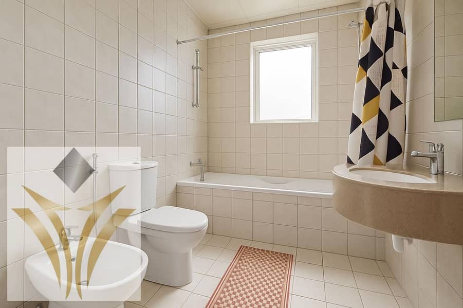 Vacant Stylish 2-BHK Furnished Apartment in V3 - Image 17