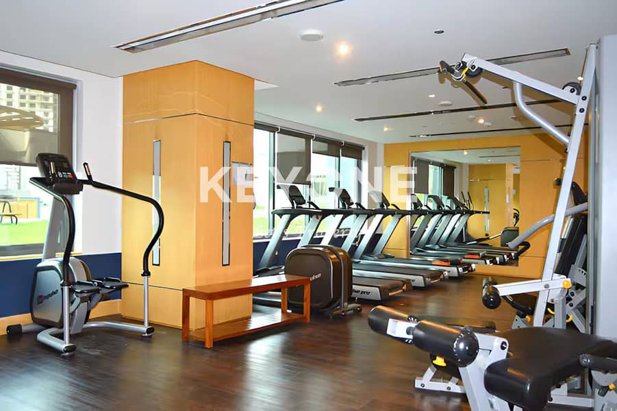 Vacant | Skyline Living | Luxurious 2-Bedroom Apartment in Executive Bay - A - Image 28