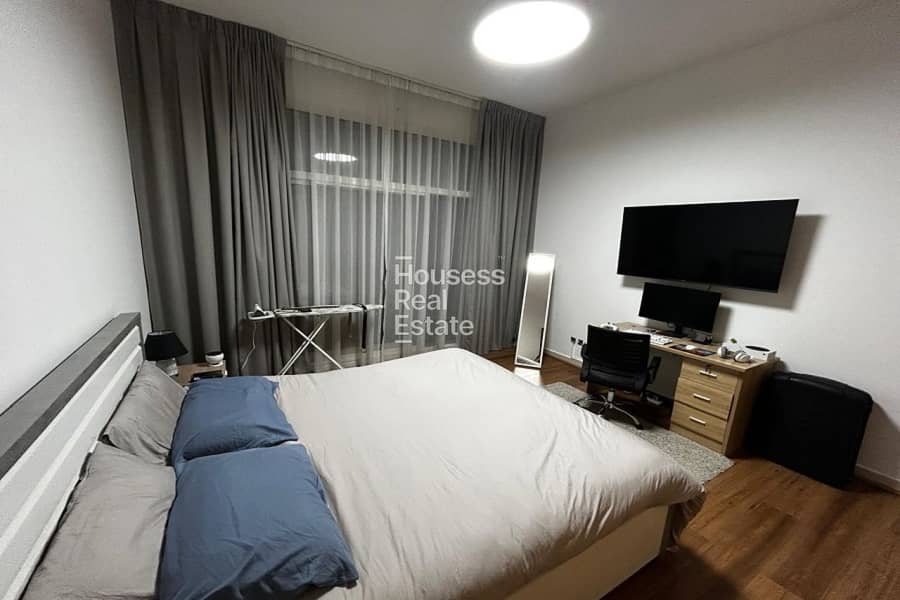 WELL MAINTAINED 1 BHK FOR SALE WITH AMAZING VIEW AND PERFECT LOCATION - Image 8