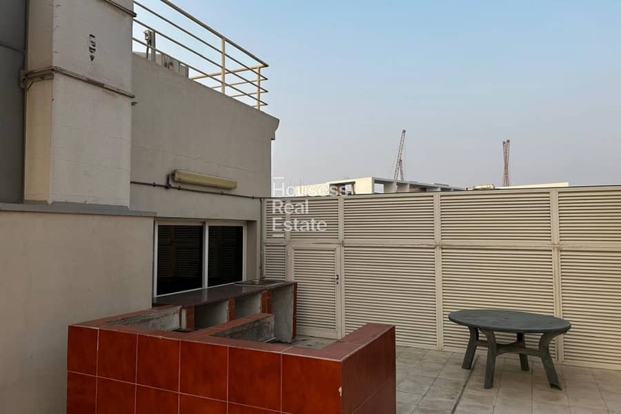 WELL MAINTAINED 1 BHK FOR SALE WITH AMAZING VIEW AND PERFECT LOCATION - Image 18