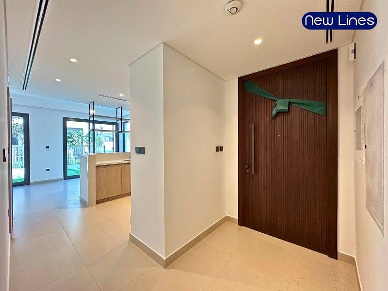 SPACIOUS I BRAND NEW I LANDSCAPED