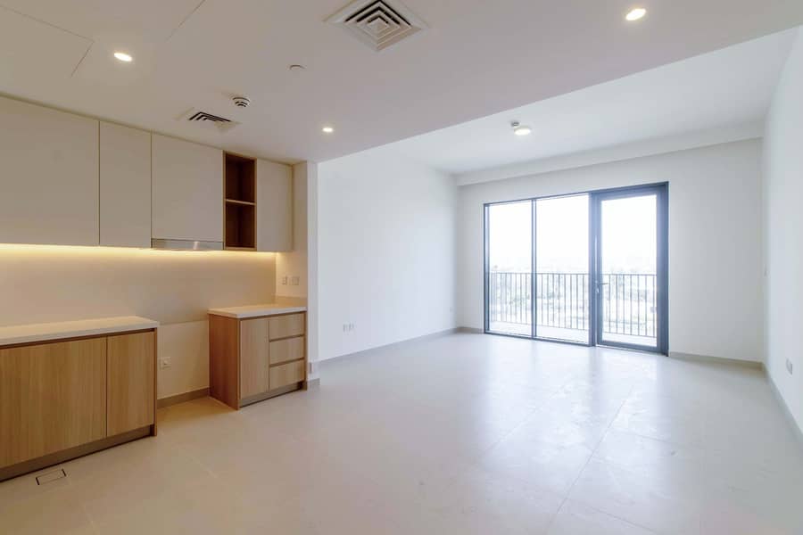 Vacant | Prestigious Address | Spacious Unit - Image 10