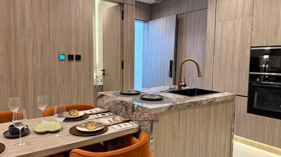 Furnished | Ready by Dec | Next to Park and Metro - Image 7