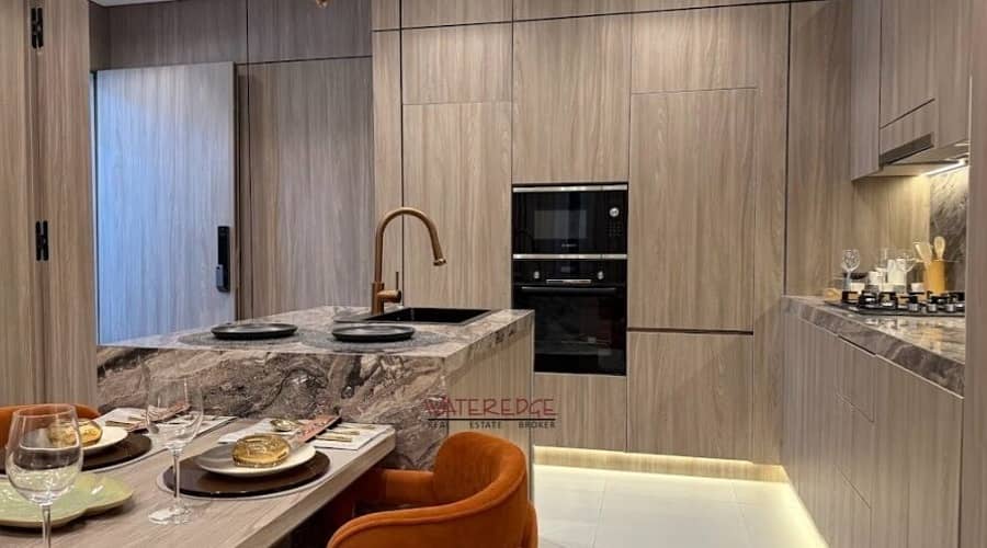 Furnished | Ready by Dec | Next to Park and Metro - Image 9