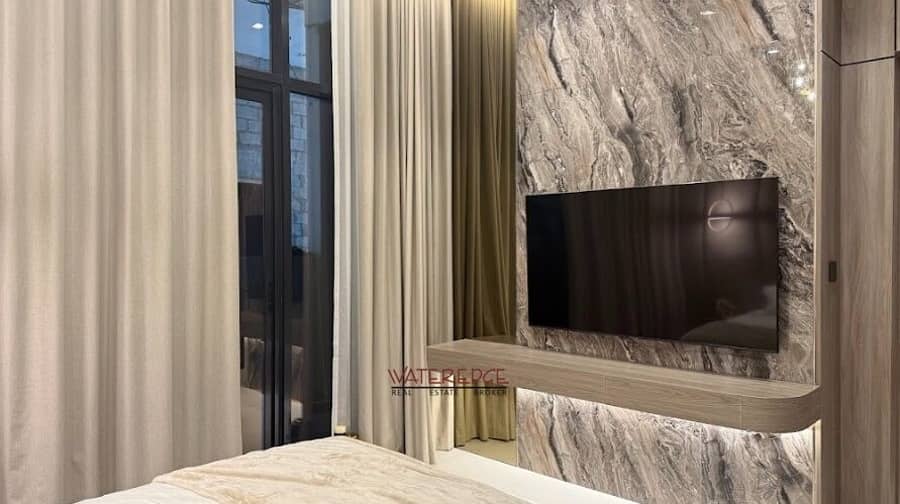 Furnished | Ready by Dec | Next to Park and Metro - Image 14