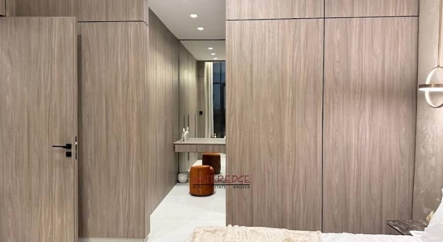 Furnished | Ready by Dec | Next to Park and Metro - Image 15