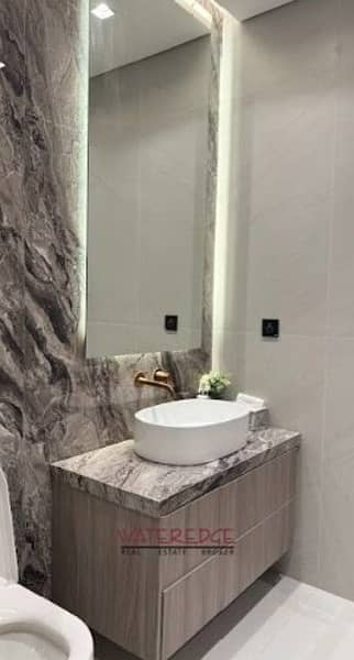 Furnished | Ready by Dec | Next to Park and Metro - Image 16