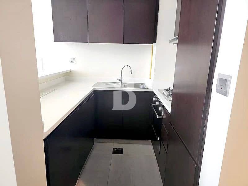 High Floor | Prime Location | Exclusive - Image 10