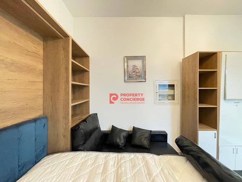 Spacious Layout | Near To Metro | Ready To Move In