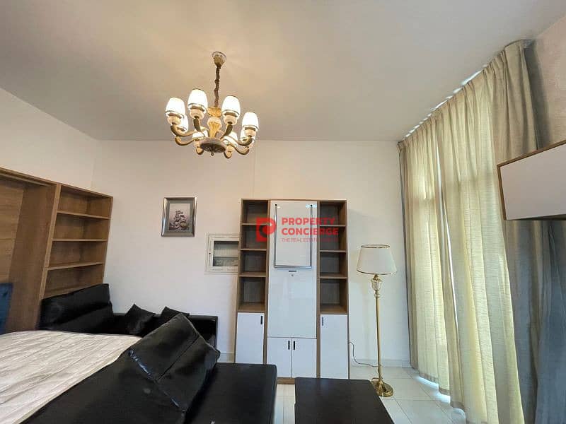 Spacious Layout | Near To Metro | Ready To Move In