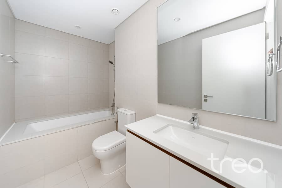 Modern Finishes | Corner Plot | Vacant - Image 9