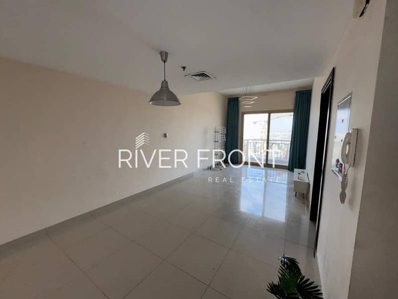 Ready to Move | High Floor Unit | Hot Property