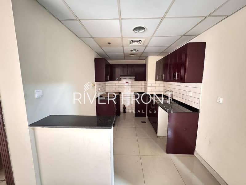 Ready to Move | High Floor Unit | Hot Property