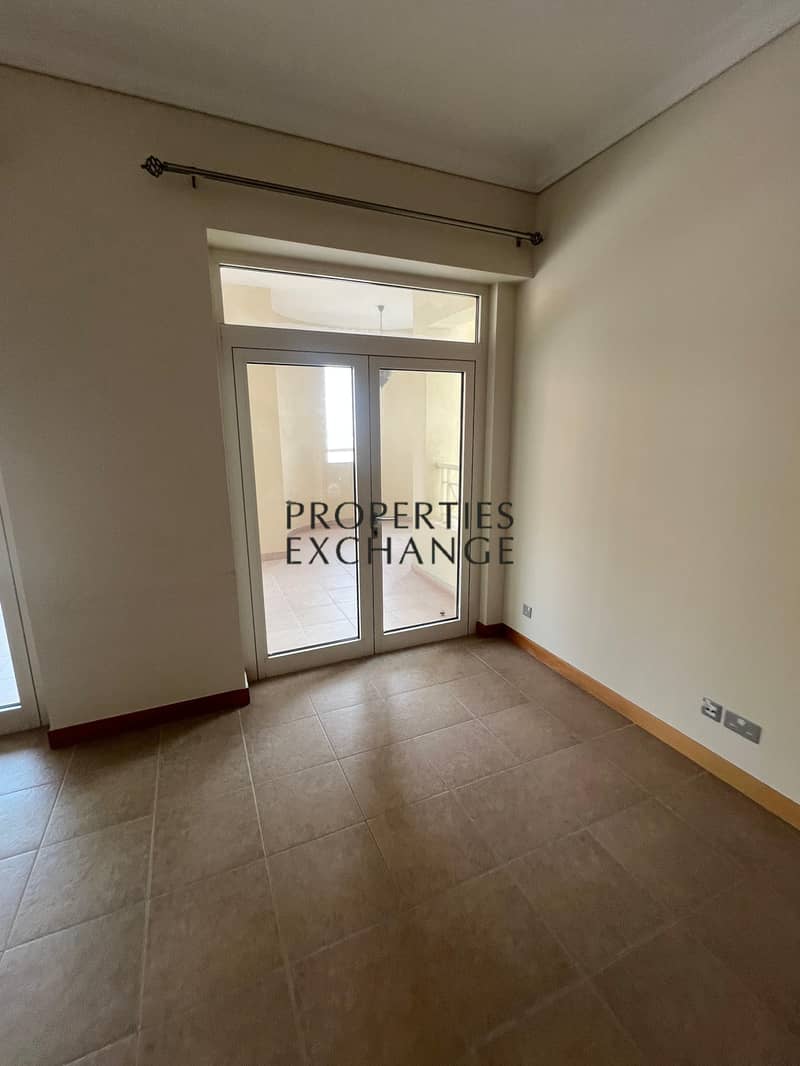 Multiple units | Beach Access | Vacant - Image 7