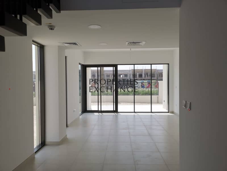 LARGEST PLOT| CORNER | SINGLE ROW