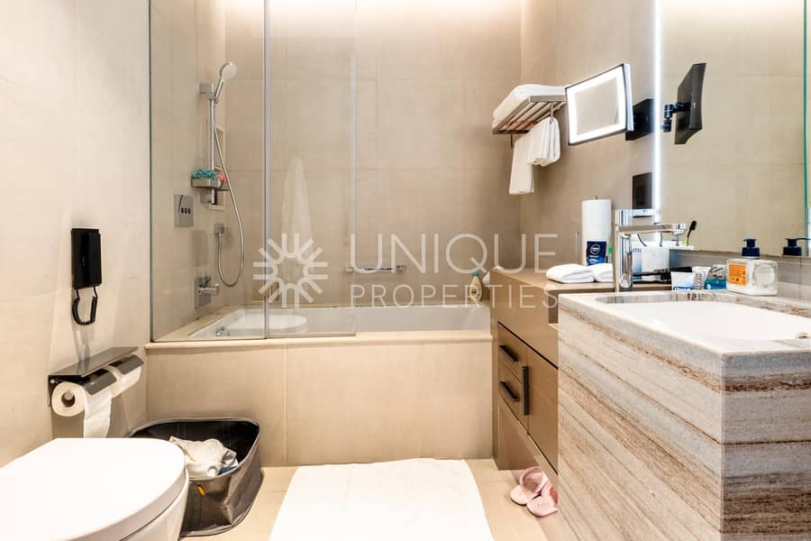 Luxurious Living | Full Sea + Palm View | Spacious - Image 16