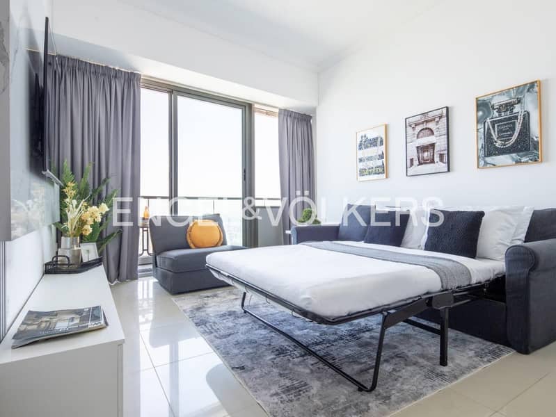 Exclusive | Chic Holiday Home | Signature View - Image 11