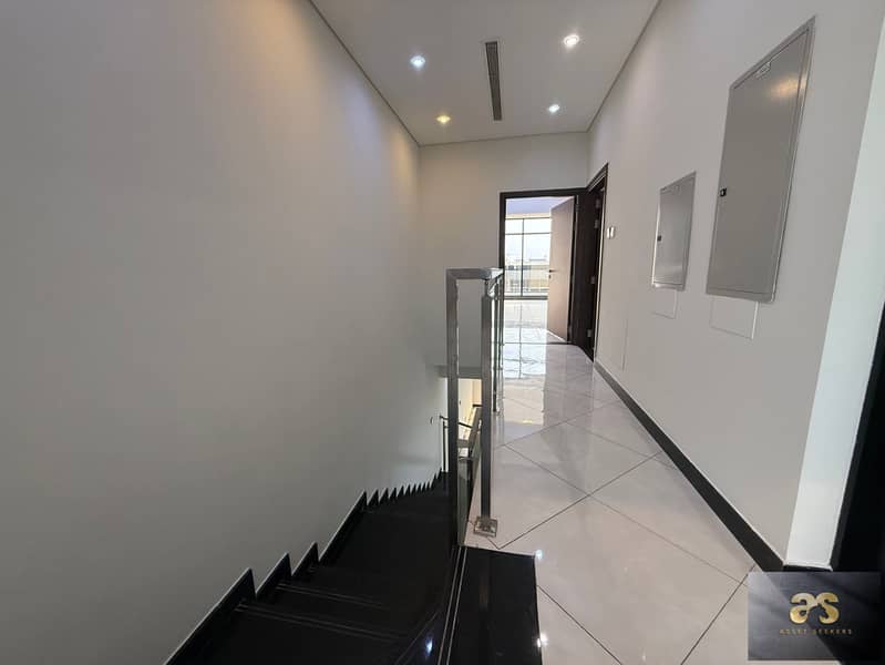 SINGLE ROW | MASSIVE | PARK FACING | VASTU - Image 15