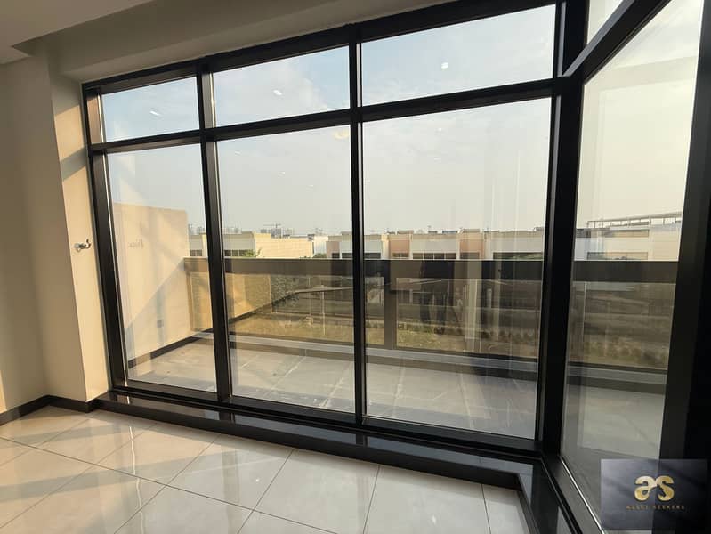 SINGLE ROW | MASSIVE | PARK FACING | VASTU - Image 16