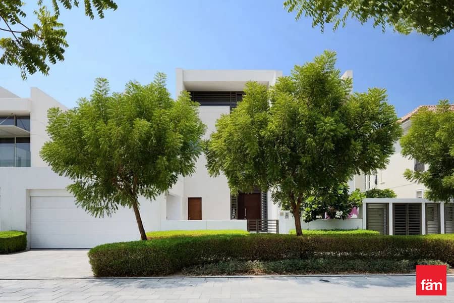 Spacious |Large Layout| Available Jan 2026