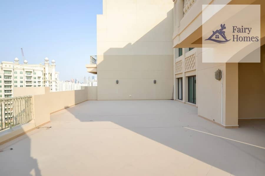 Duplex 4bed Penthouse|Terrace IHuge Layout|Vacant