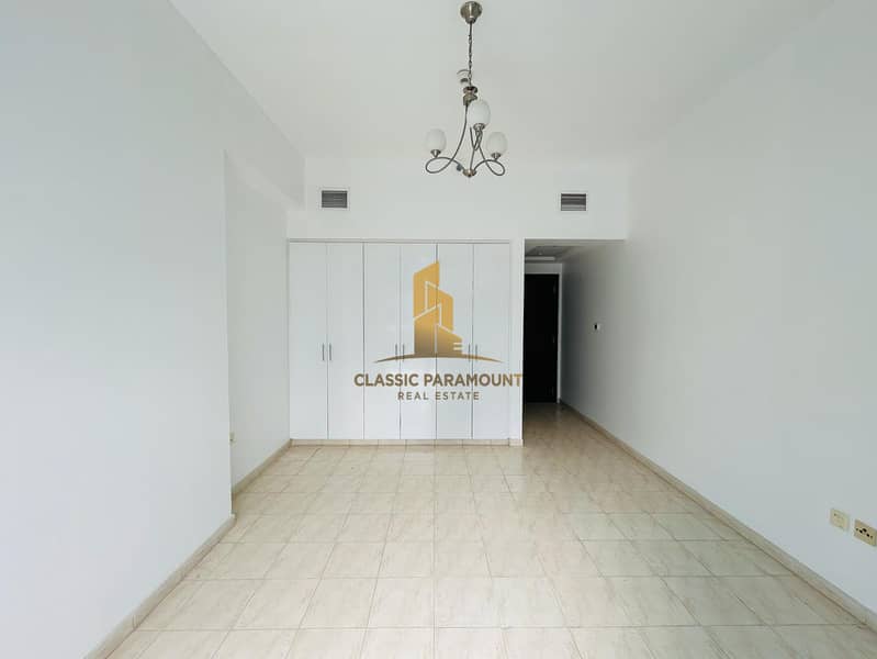 Near to Vacate | Prime location | Huge Layout