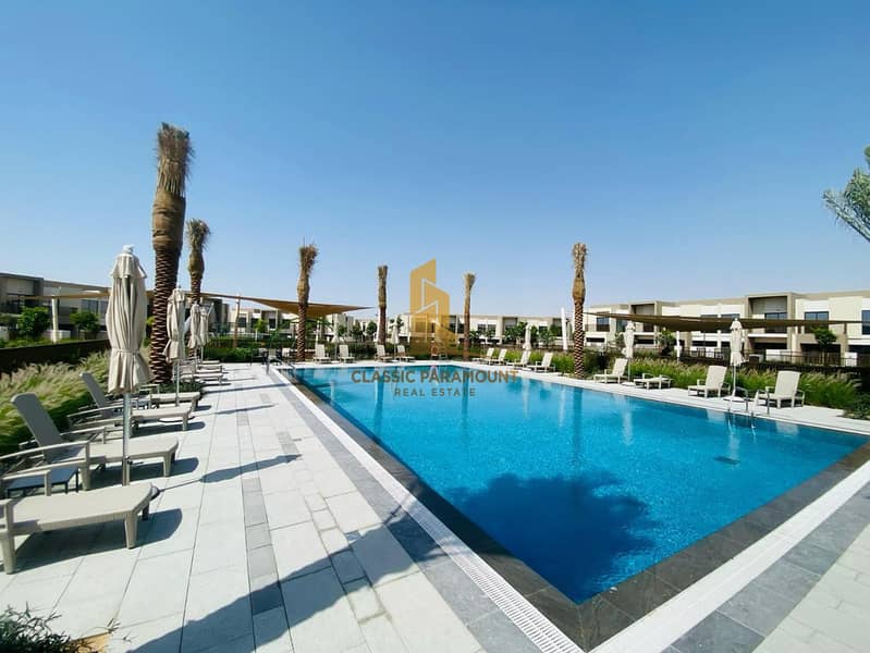 Corner Unit | Prime Location | Close To Pool - Image 11