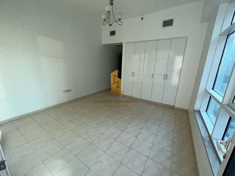 Near to Vacate | Prime location | Huge Layout - Image 6