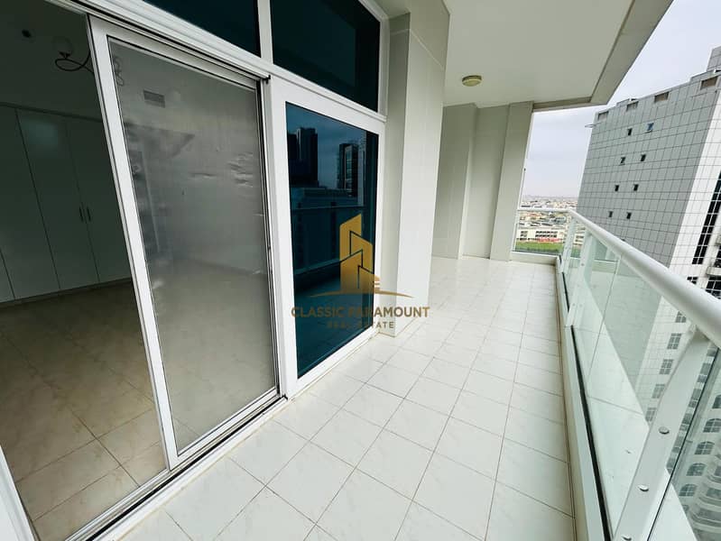 Near to Vacate | Prime location | Huge Layout - Image 8