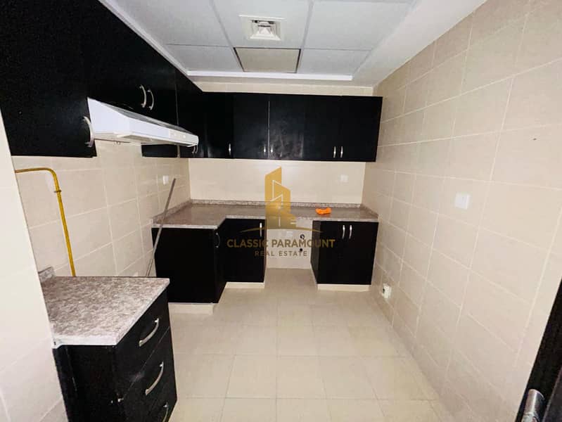 Near to Vacate | Prime location | Huge Layout - Image 13