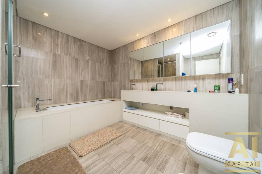 Spacious Layout | Stunning View | Prime Location - Image 9