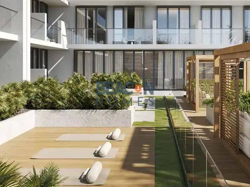 Modern Living | High Roi | Pool View - Image 10