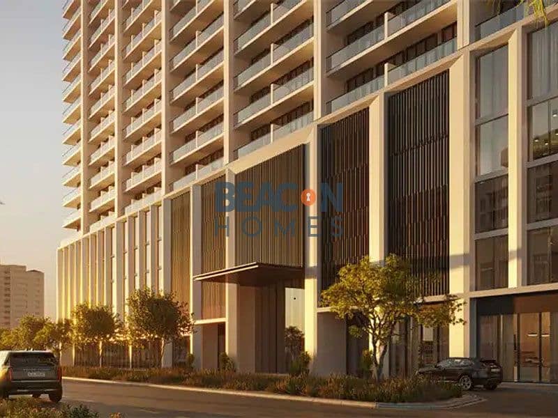 Modern Living | High Roi | Pool View - Image 11