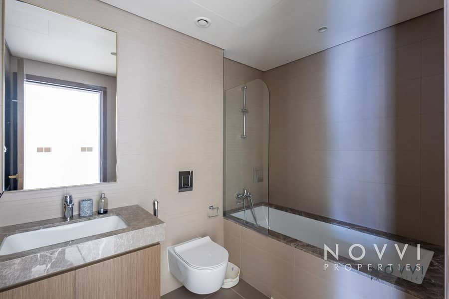 Elie Saab|Fully Furnished|Palm View| Ready to Move - Image 15