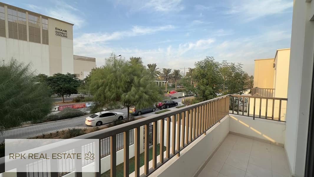 PRIME LOCATION | VACANT | SINGLE ROW