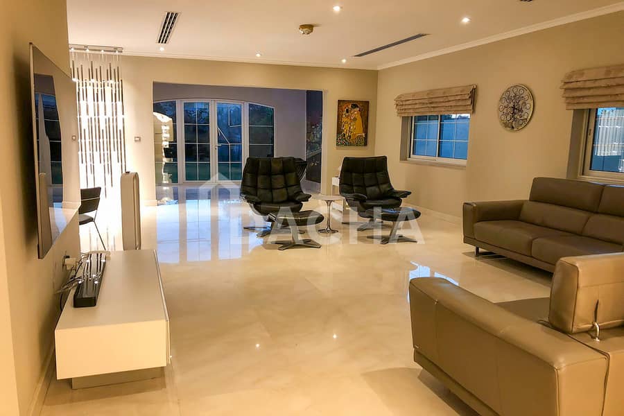 Legacy Nova Villa | Prime Location | VOT