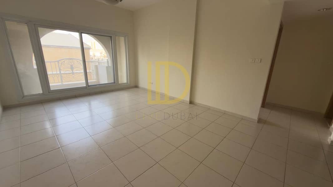 Community View | Prime Location | Vacant Now