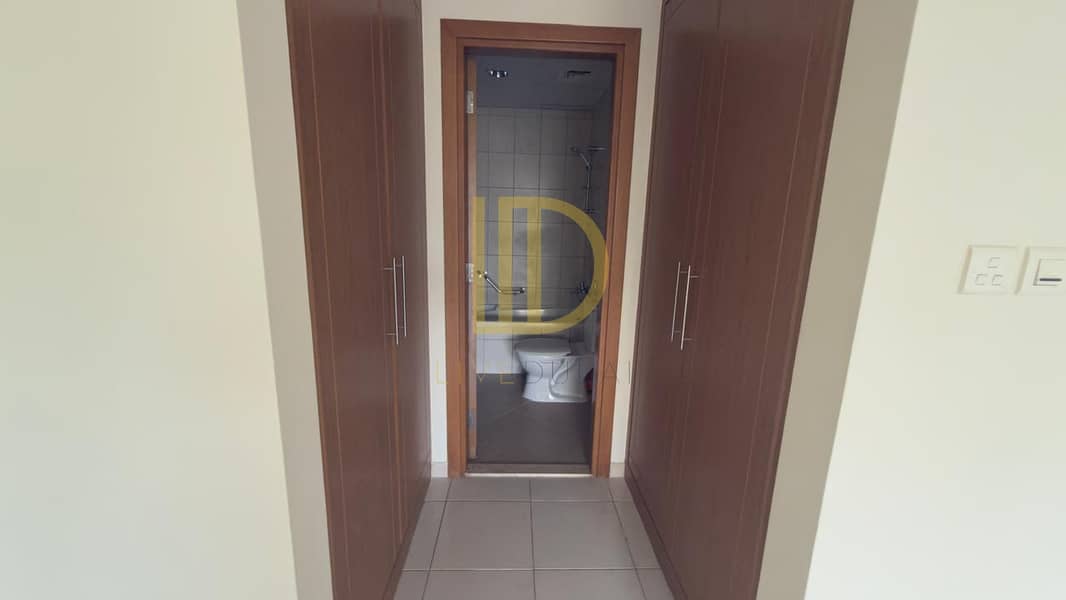 Community View | Prime Location | Vacant Now - Image 7