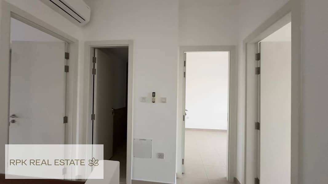 PRIME LOCATION | VACANT | SINGLE ROW - Image 17