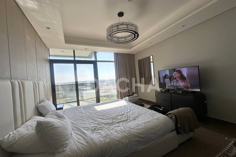 Prime Location | Fully Furnished | Open View - Image 22