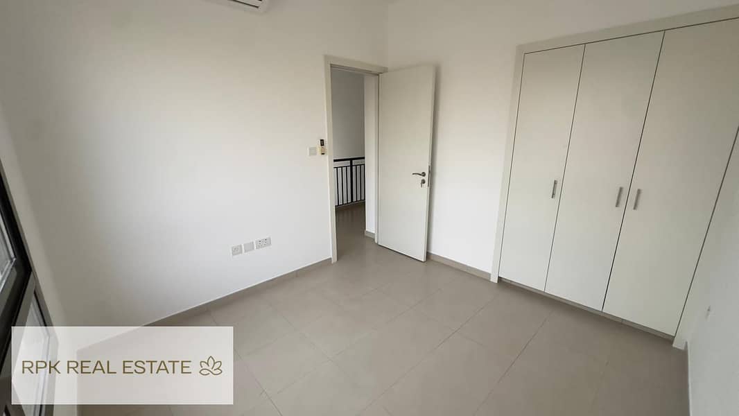 PRIME LOCATION | VACANT | SINGLE ROW - Image 19