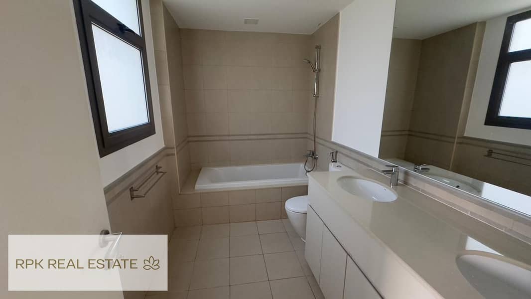 PRIME LOCATION | VACANT | SINGLE ROW - Image 24