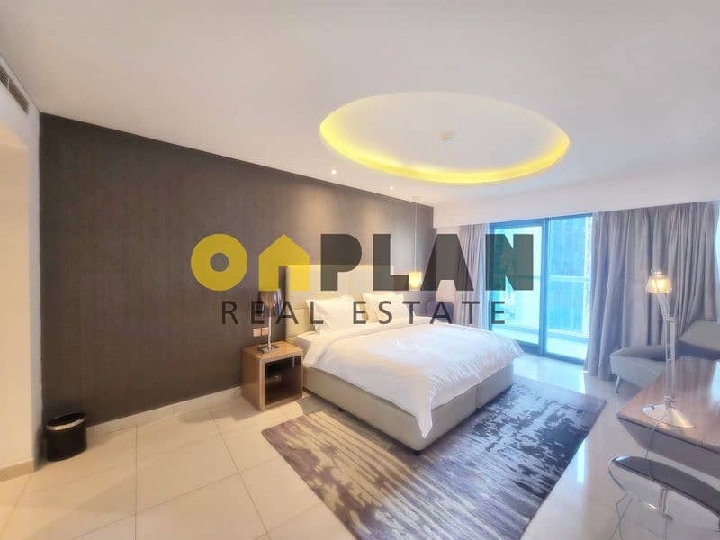 Luxury 1BR Furnished | Easy Access High Floor | Pool View