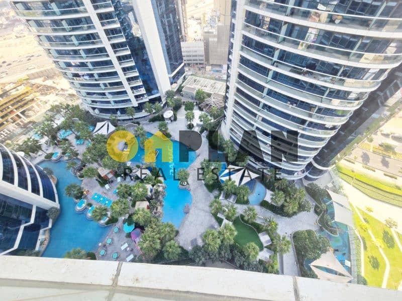 Luxury 1BR Furnished | Easy Access High Floor | Pool View