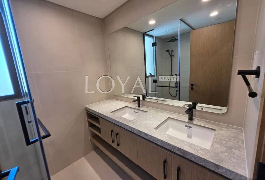 Multiple Options | Premium Location | Best deal - Image 9