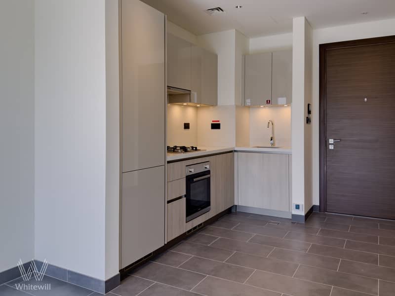 Amenities View | Unfurnished | Brand New | Middle Floor