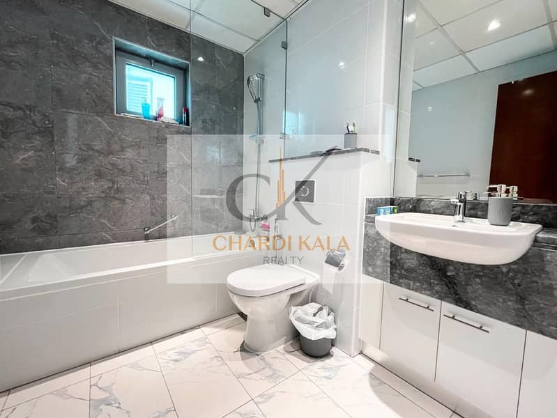 Premium 2BR Apartment | Stunning views | Big Layout - Image 7