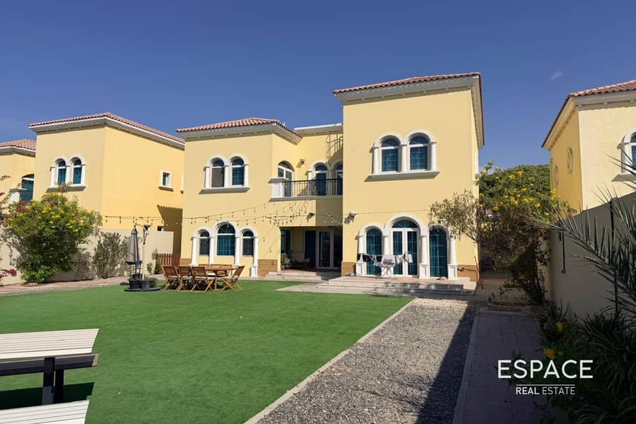 Large Plot | Well Maintained | 3 BR