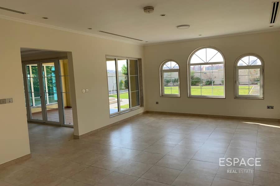 Large Plot | Well Maintained | 3 BR